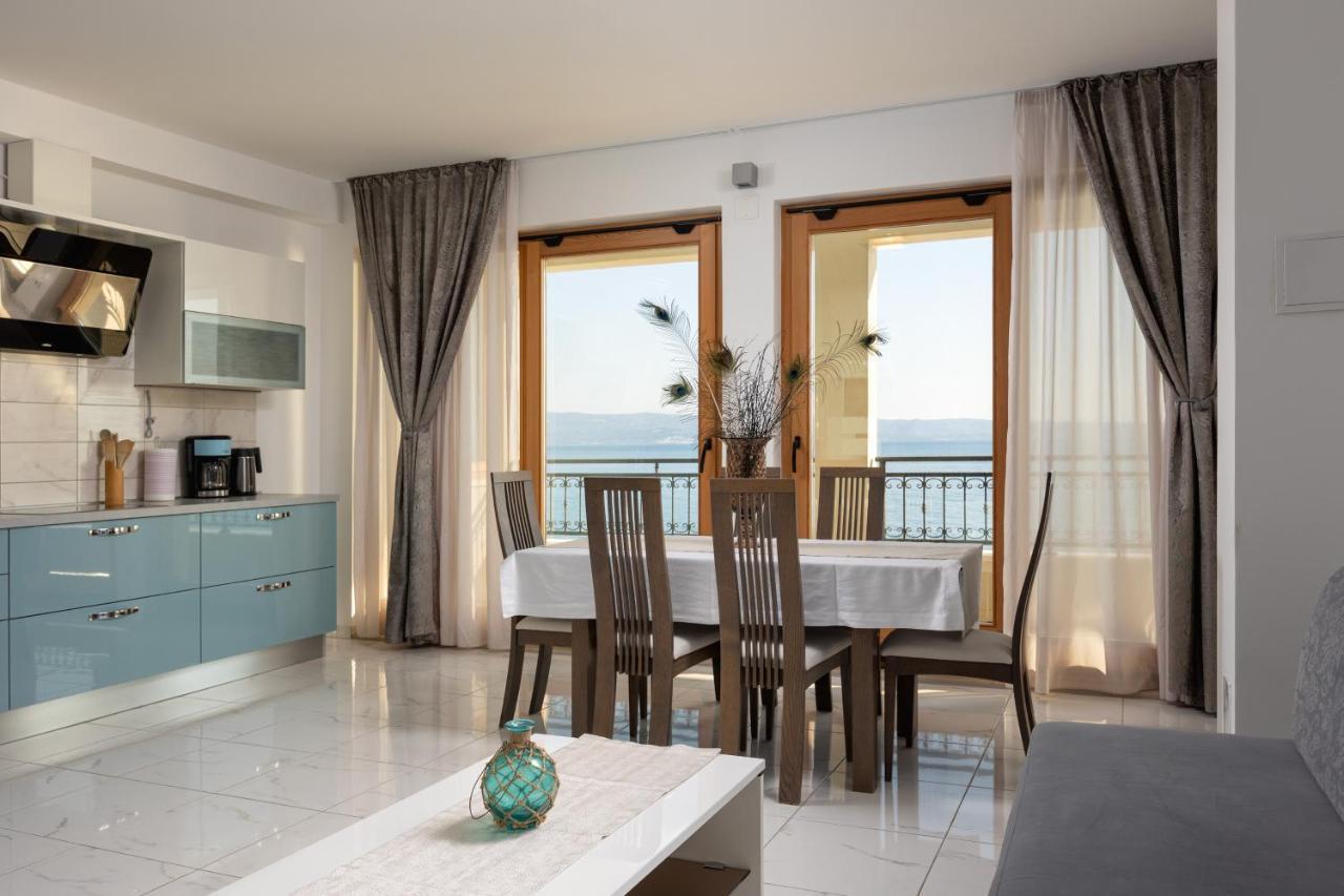 Apartments Lea Подстрана Екстериор снимка