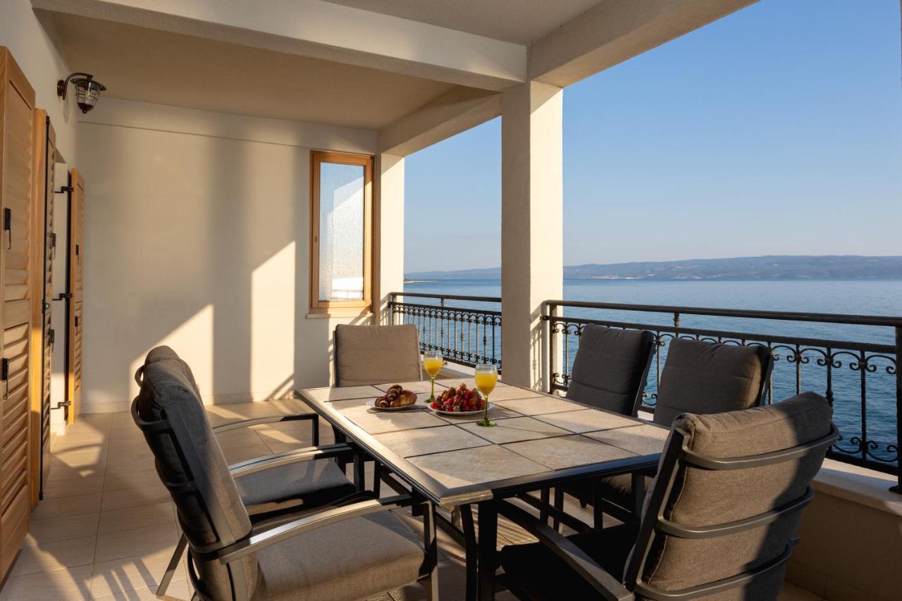 Apartments Lea Подстрана Екстериор снимка