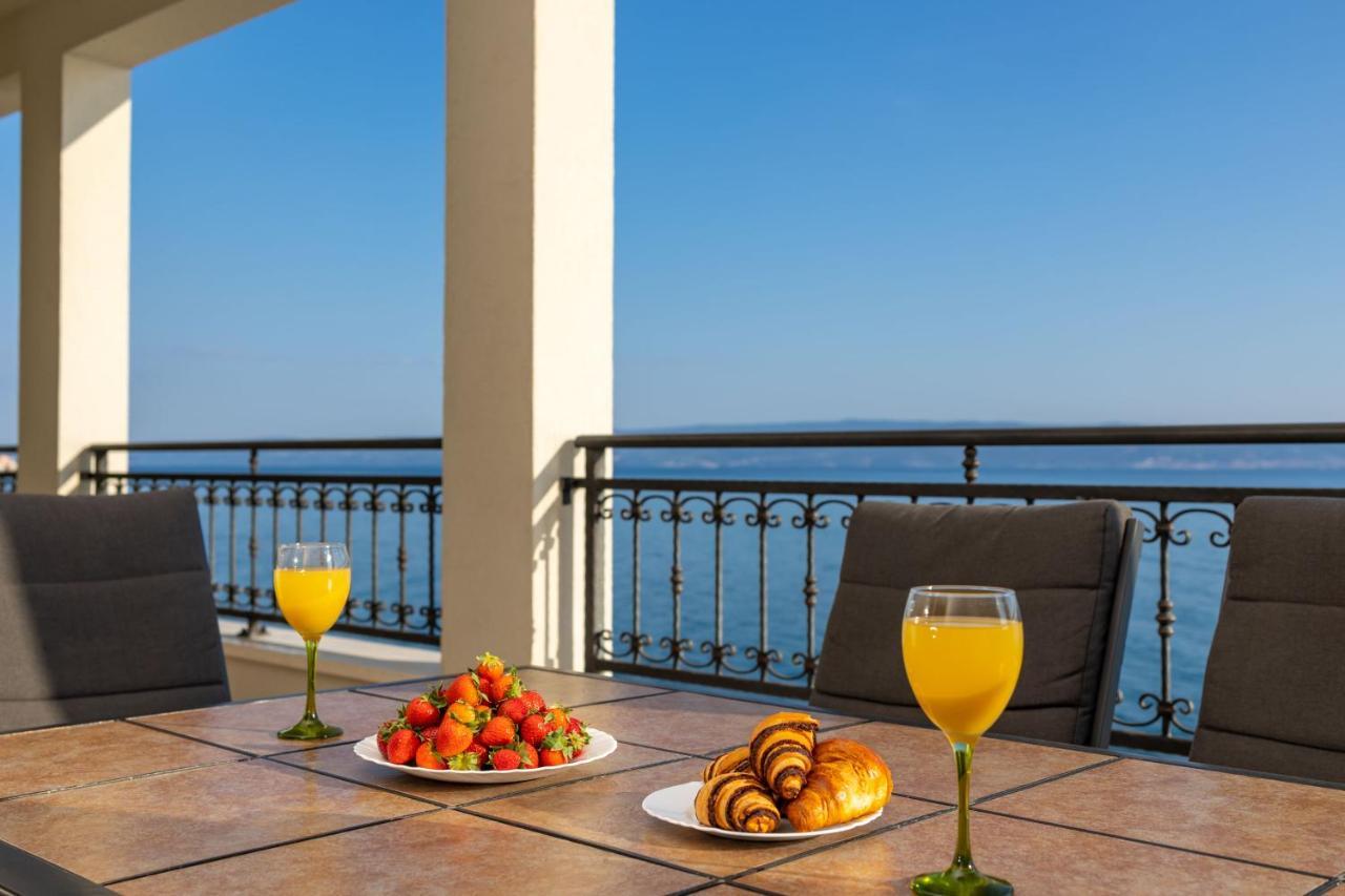 Apartments Lea Подстрана Екстериор снимка