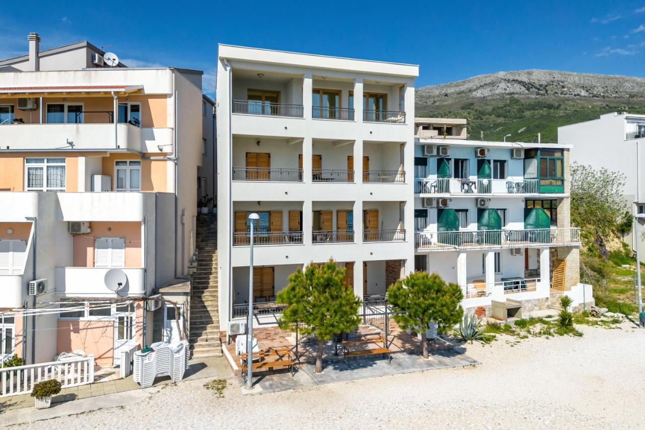 Apartments Lea Подстрана Екстериор снимка