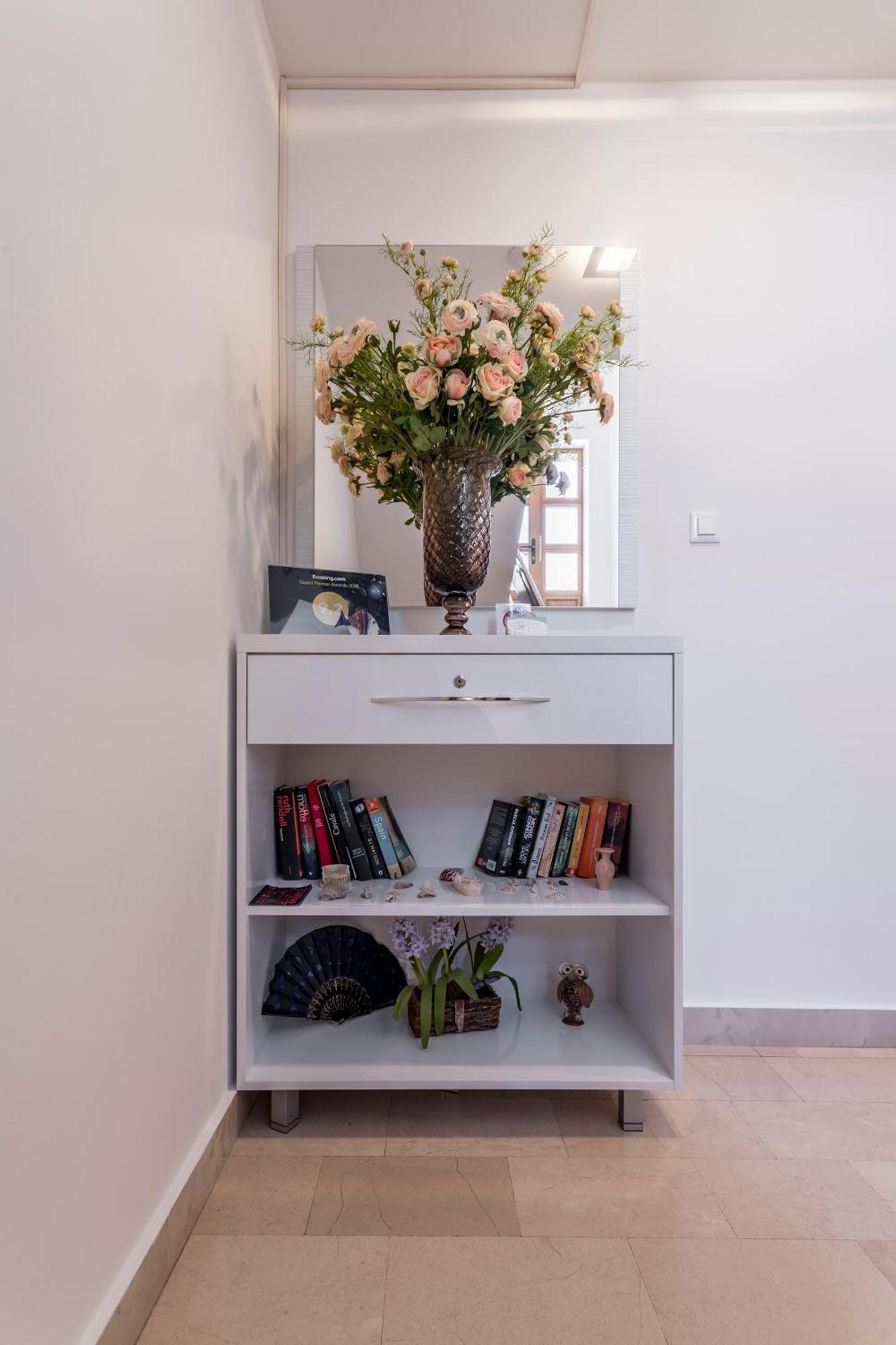Apartments Lea Подстрана Екстериор снимка