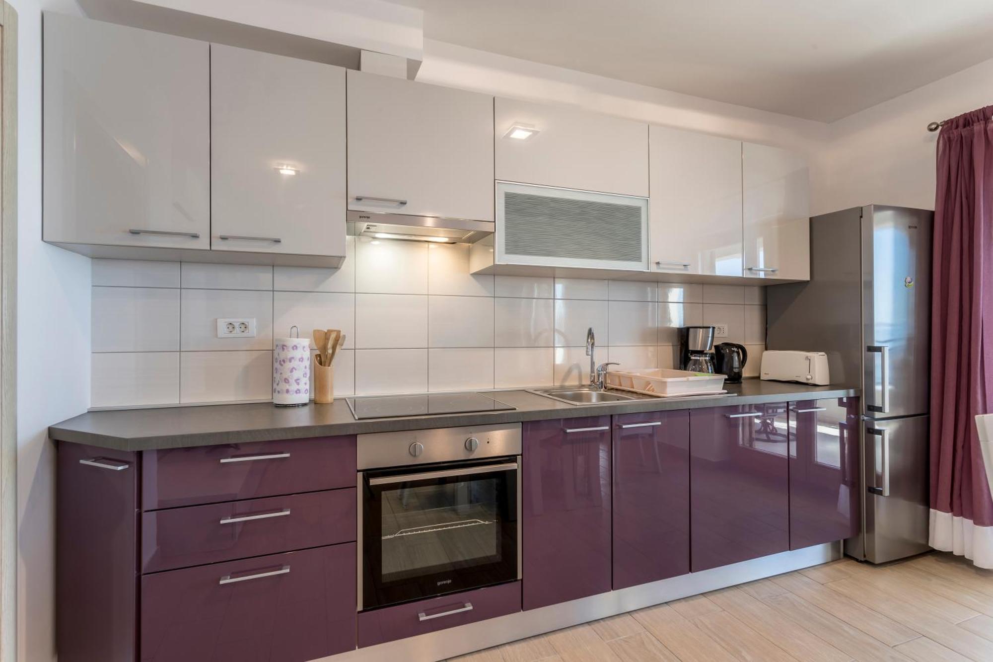 Apartments Lea Подстрана Екстериор снимка